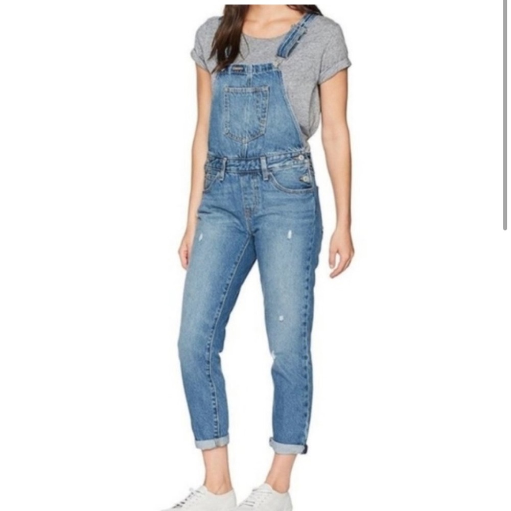 Levi’s overalls size small
